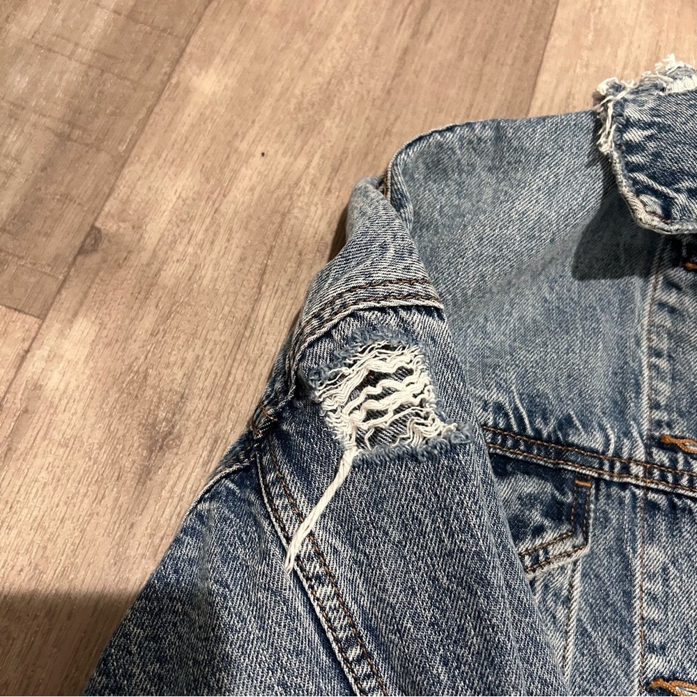 Cropped denim jacket - Picture 4 of 5